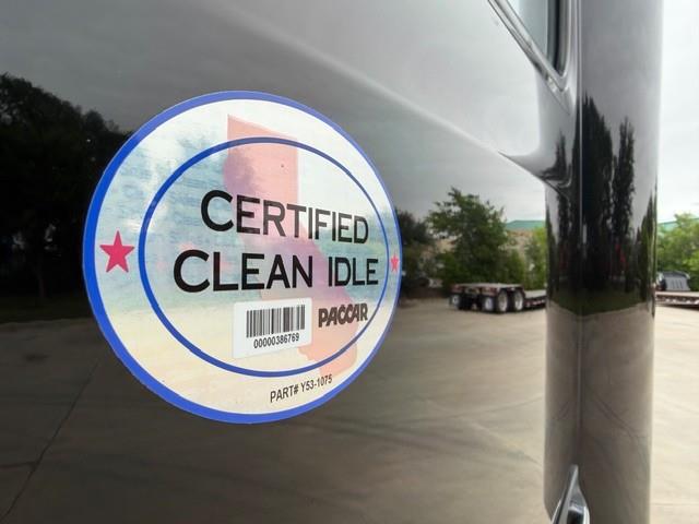 2022 Peterbilt 579-12