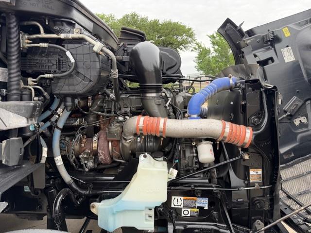 2022 Peterbilt 579-15