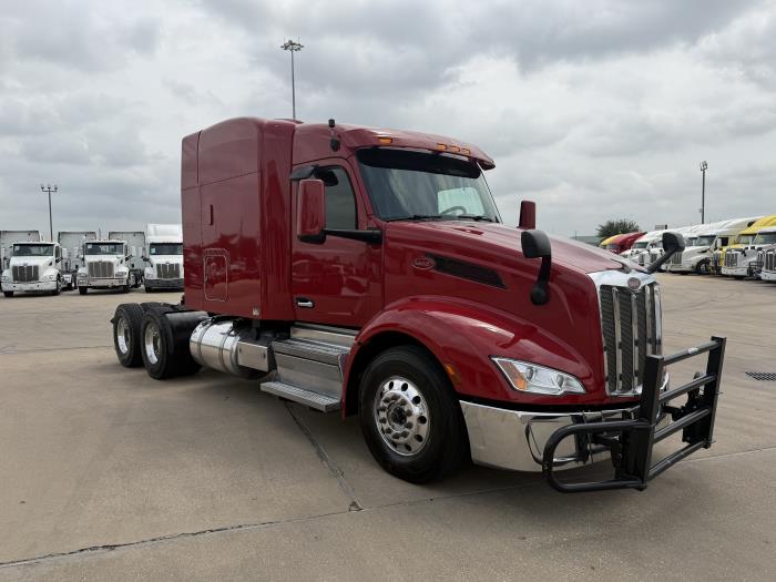 2022 Peterbilt 579-7