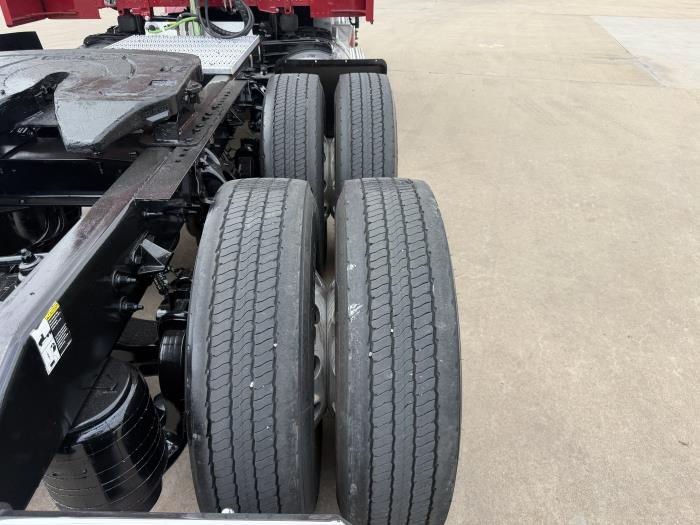 2022 Peterbilt 579-11