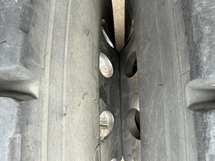 2022 Peterbilt 579-10