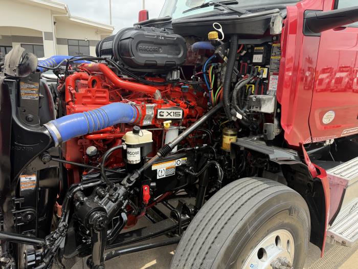 2022 Peterbilt 579-16