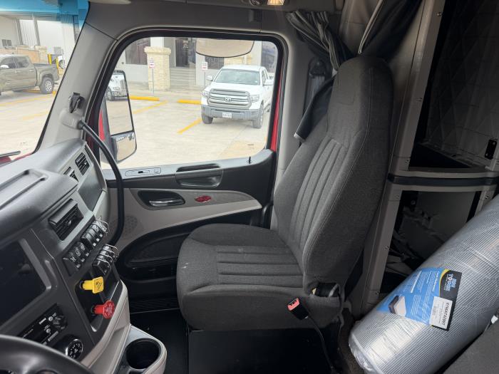 2022 Peterbilt 579-25