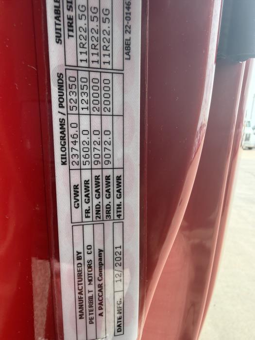 2022 Peterbilt 579-26