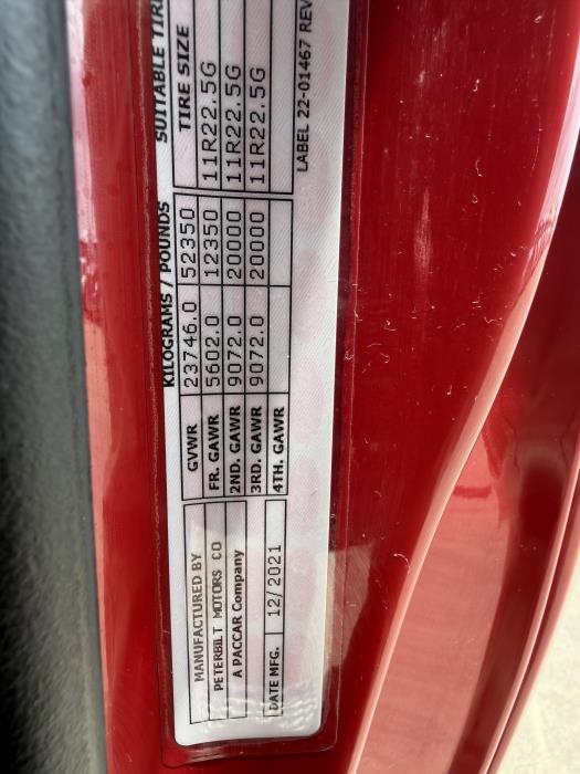 2022 Peterbilt 579-26