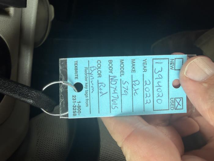 2022 Peterbilt 579-37