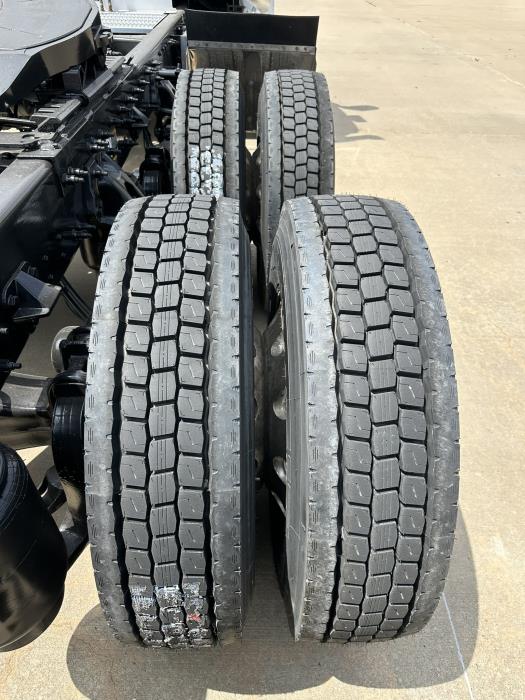 2021 Peterbilt 579-13