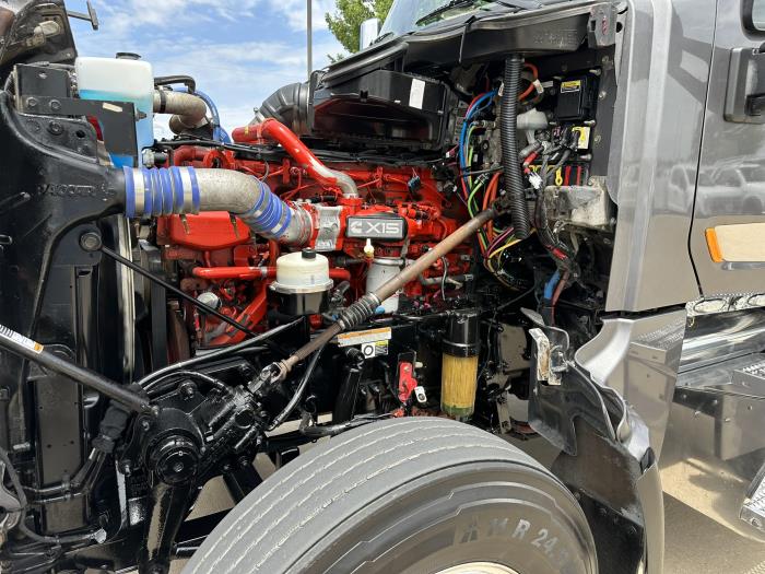 2021 Peterbilt 567-15