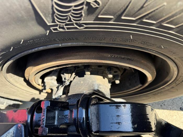 2022 Peterbilt 579-18