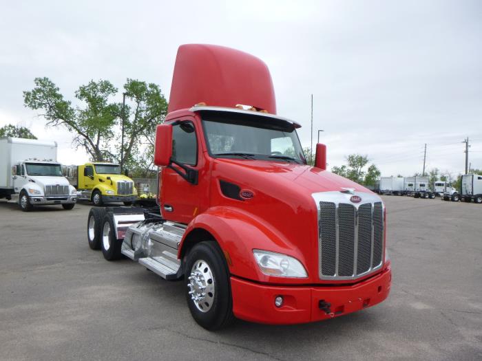 2020 Peterbilt 579-1