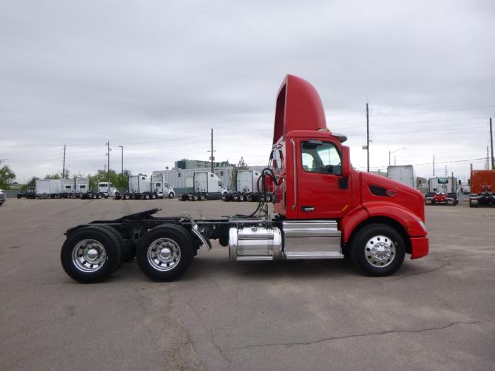 2020 Peterbilt 579-7