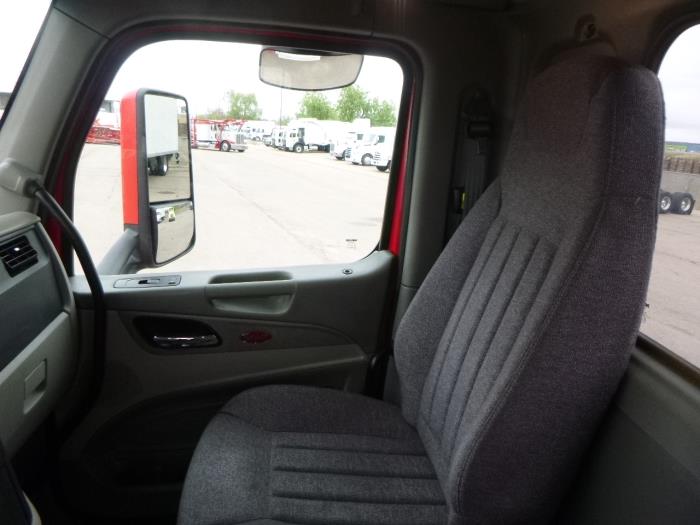 2020 Peterbilt 579-15