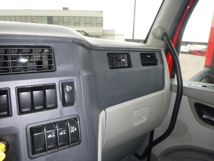 2020 Peterbilt 579-21