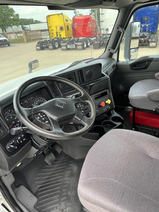 2020 International LT625-12