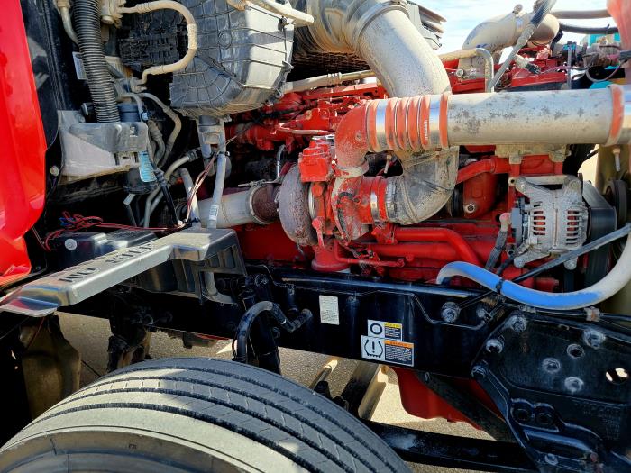 2021 Peterbilt 579-15