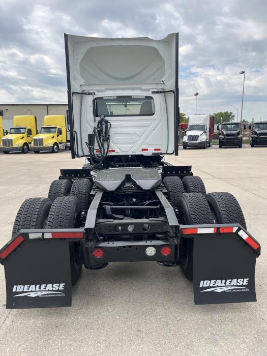 2022 International LT625-3