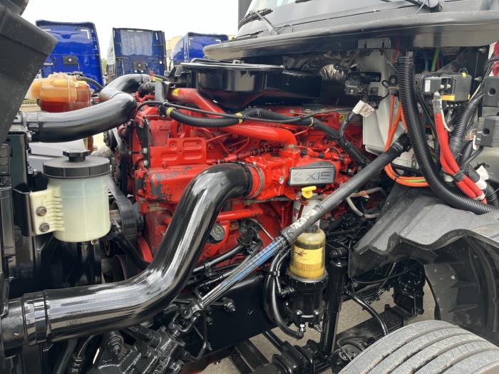 2022 International LT625-8