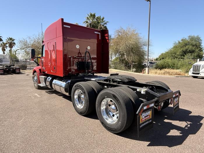2022 Peterbilt 579-2