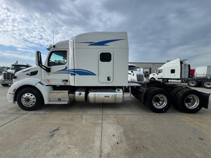 2022 Peterbilt 579-6