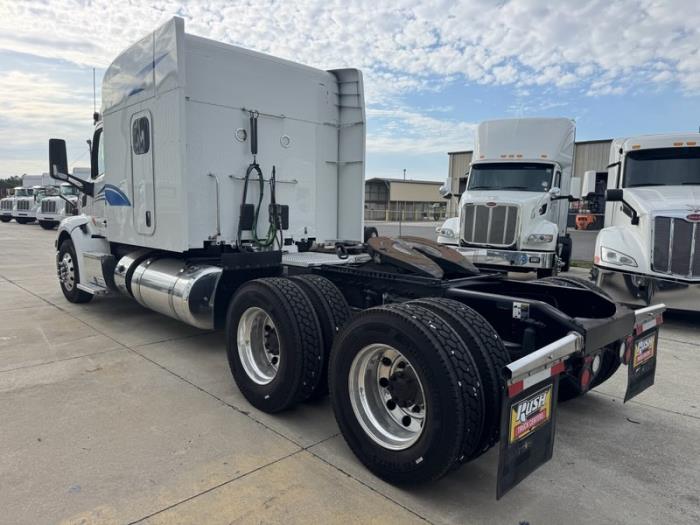 2022 Peterbilt 579-5