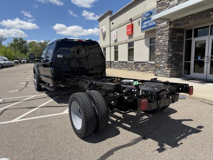 2026 Ford F-550-4