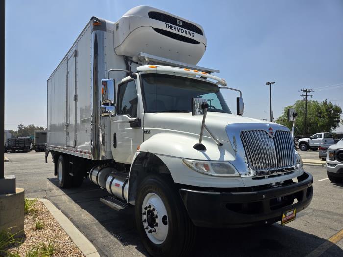 2020 International MV607-0