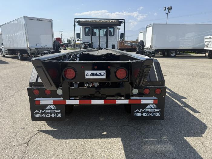 2026 Peterbilt 548-6