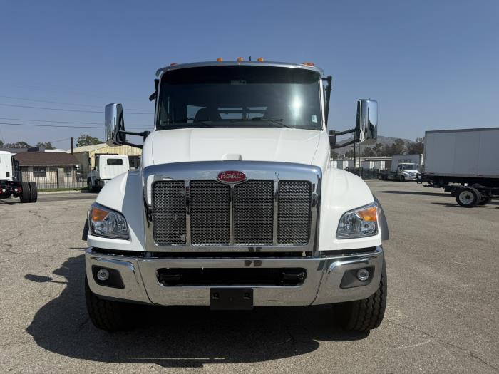 2026 Peterbilt 548-2