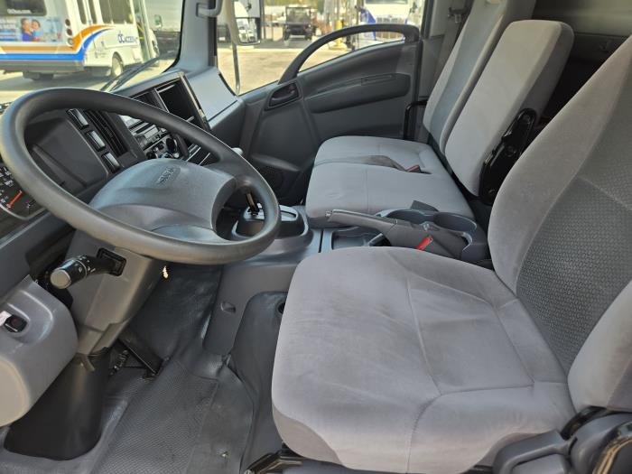 2018 Isuzu NPR-XD-5