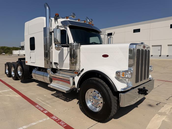 2027 Peterbilt 589-2