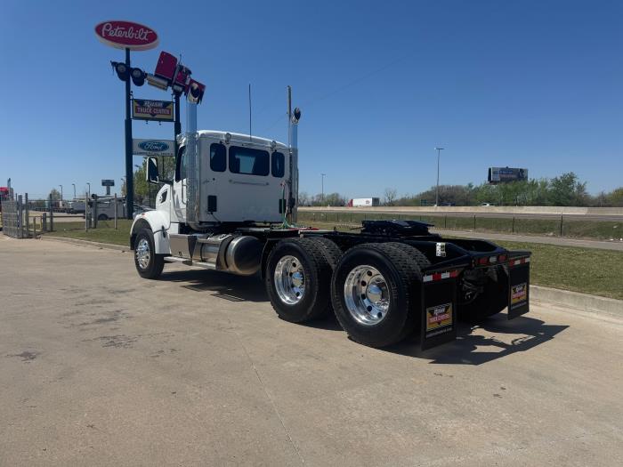 2027 Peterbilt 567-2