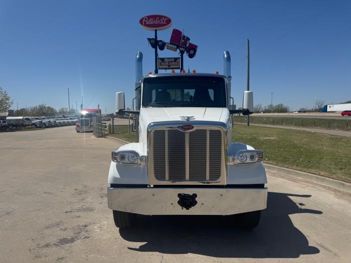 2027 Peterbilt 567-6