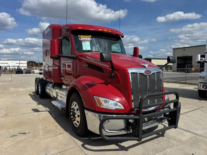 2022 Peterbilt 579-2