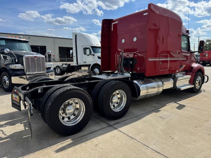 2022 Peterbilt 579-5