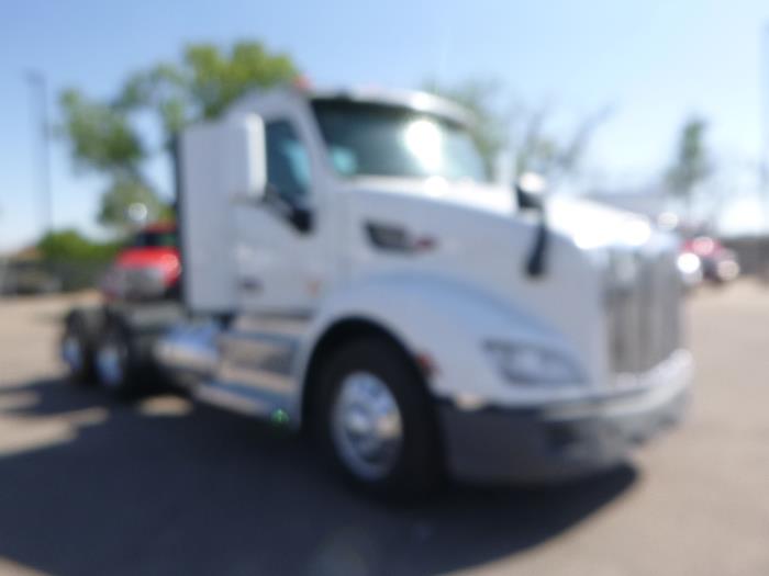 2021 Peterbilt 579-6