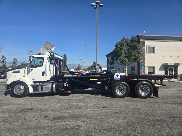 2023 Freightliner Business Class M2 112-9