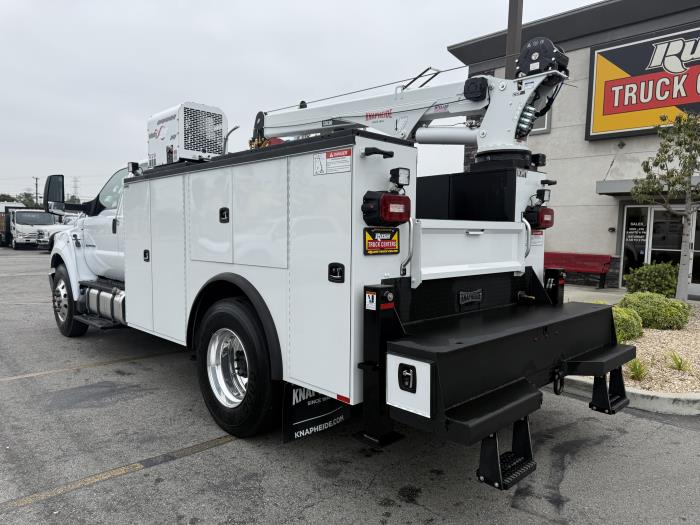 2026 Ford F-750-2