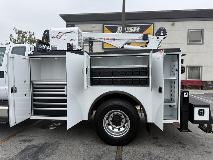2026 Ford F-750-9