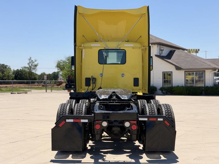 2021 Peterbilt 579-6