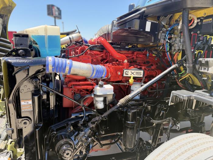 2021 Peterbilt 579-15