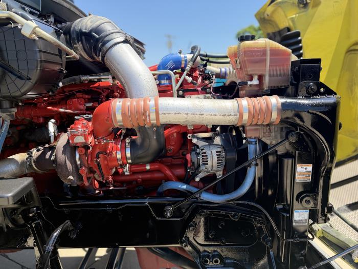 2021 Peterbilt 579-17