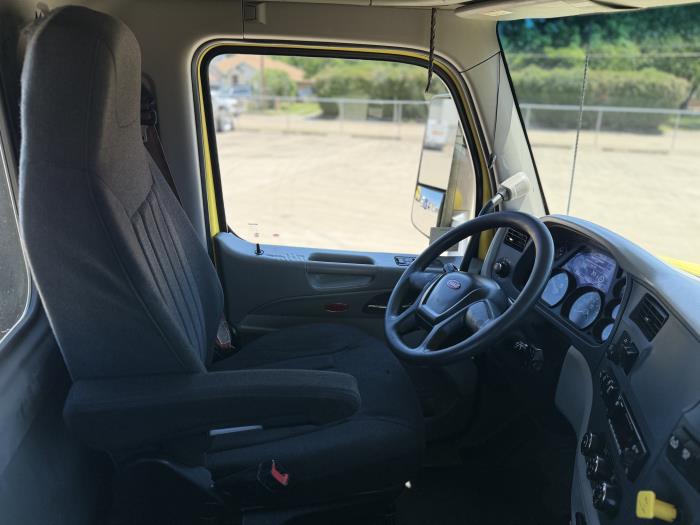 2021 Peterbilt 579-21