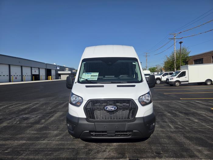 2026 Ford Transit-350-3