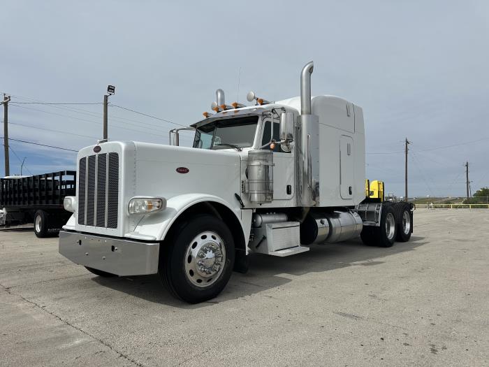 2016 Peterbilt 389-3
