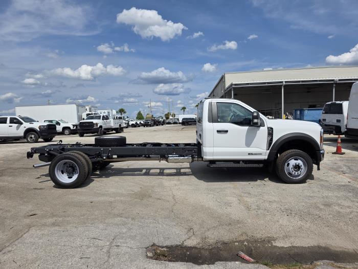 2026 Ford F-550-4
