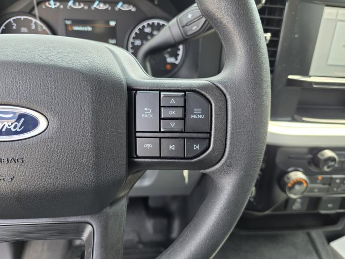 2026 Ford F-550-18
