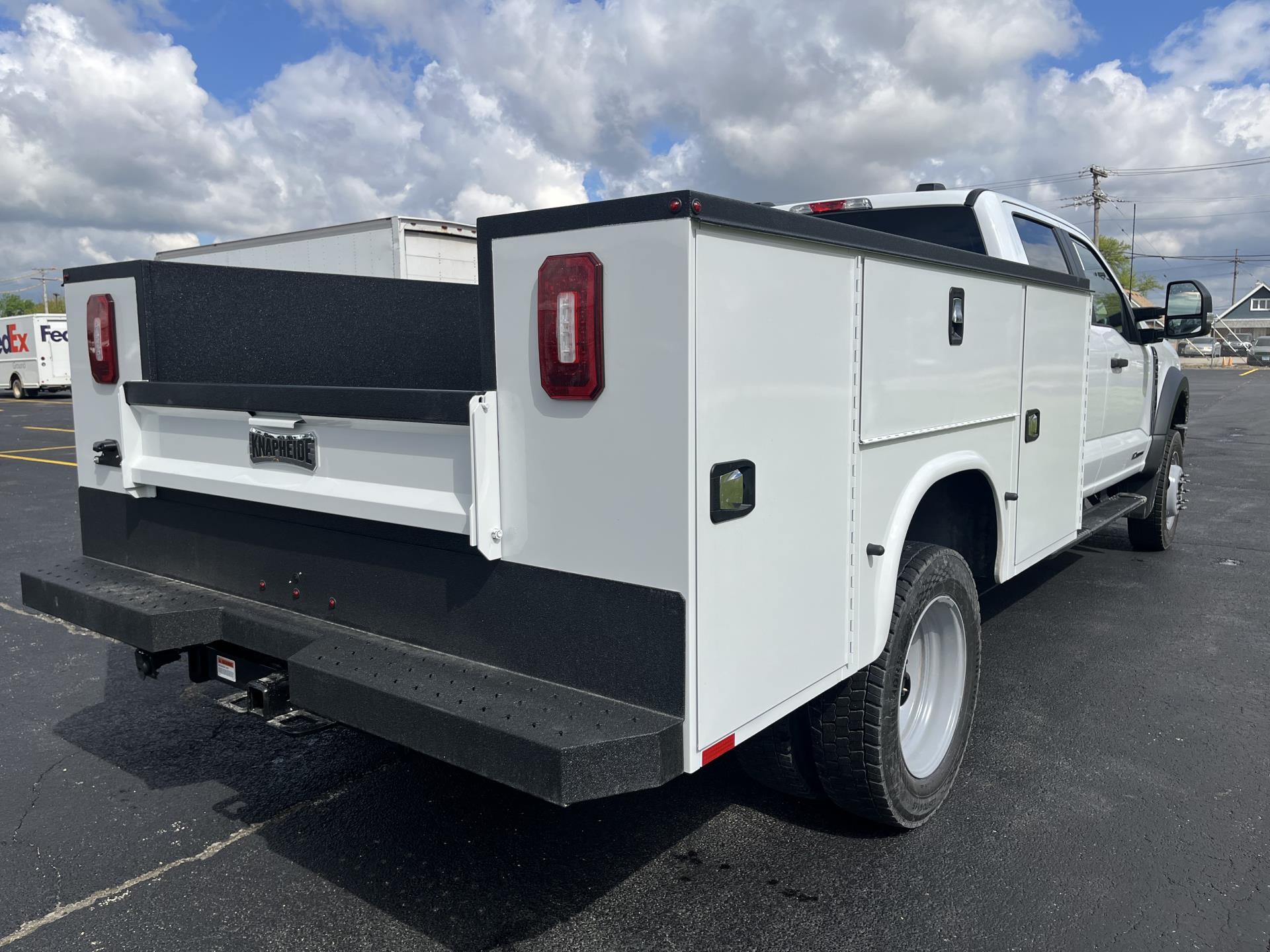 New 2026 Ford F-450 - photo 8