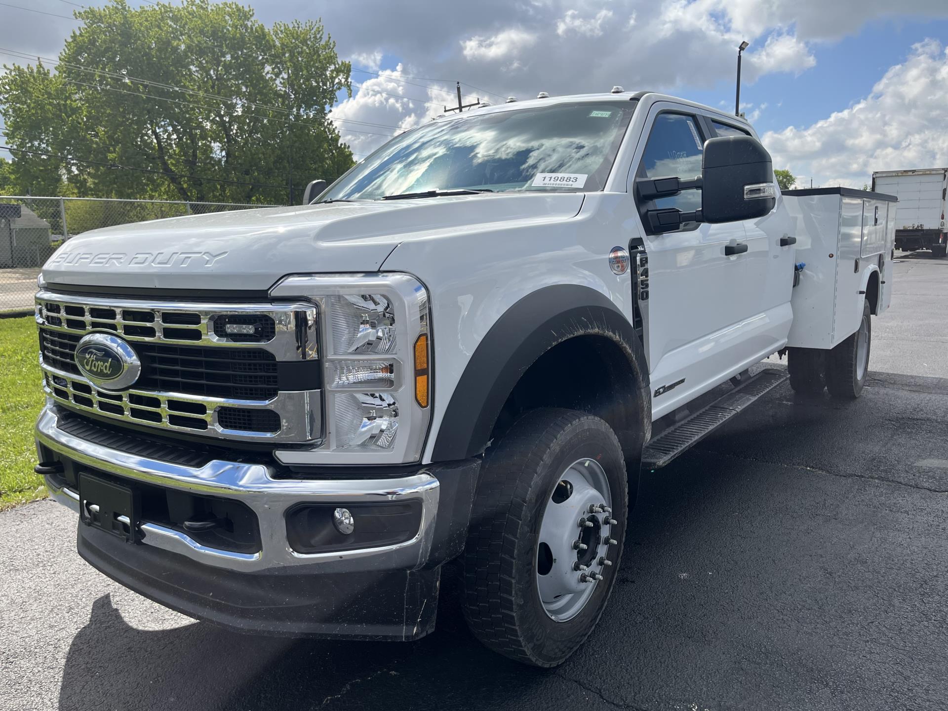 New 2026 Ford F-450 - photo 1