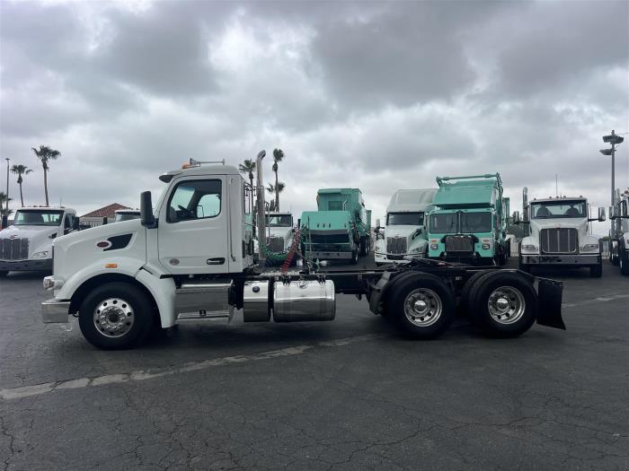 2023 Peterbilt 567-7