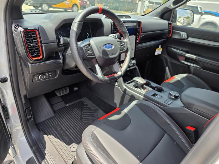2025 Ford Ranger-17